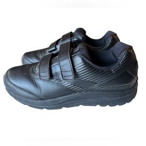 Brooks Addiction Walk Men’s 12 Black Velcro Sneakers Running Shoes MINTY